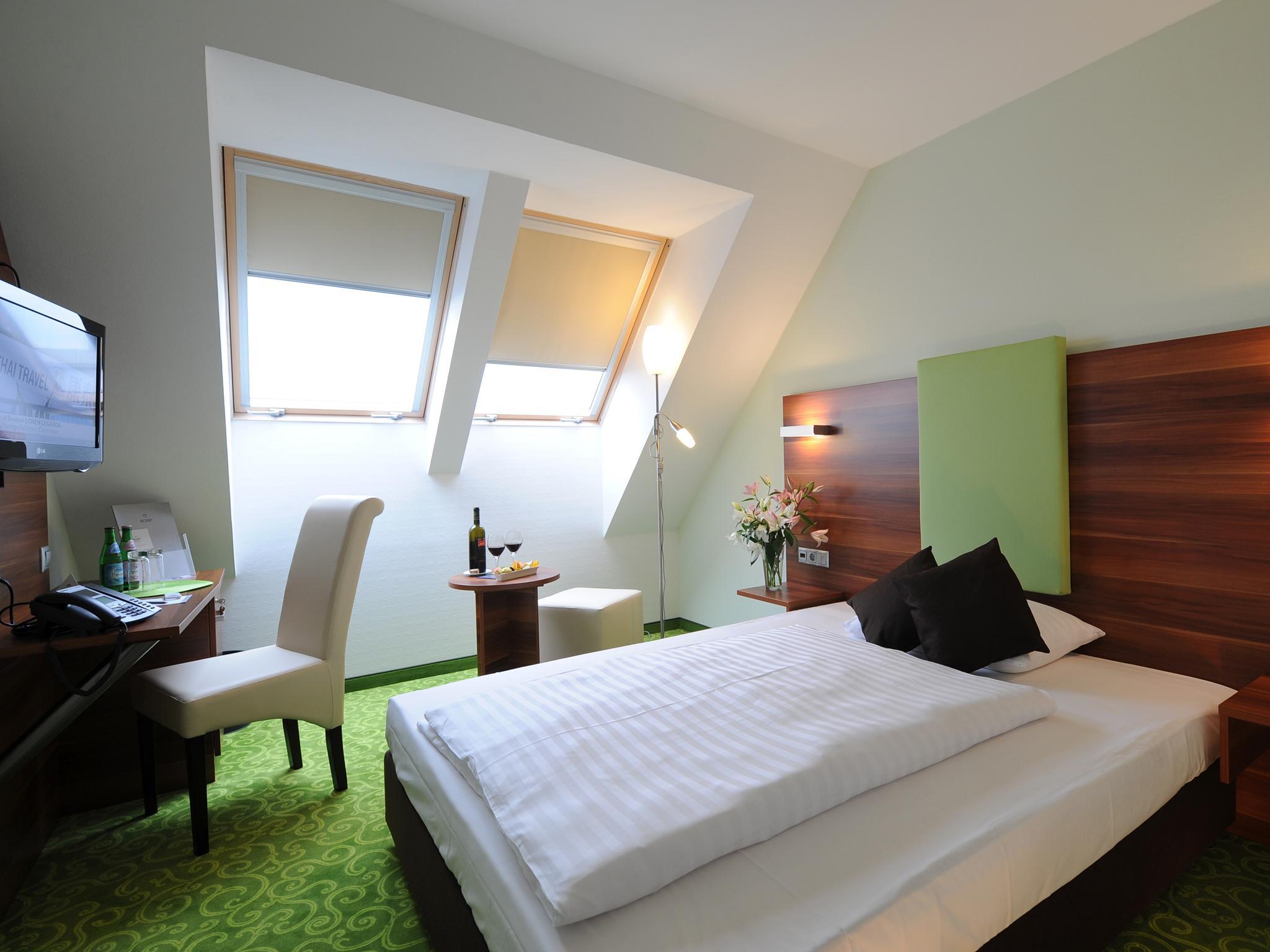 Achat Hotel Будапеща Екстериор снимка