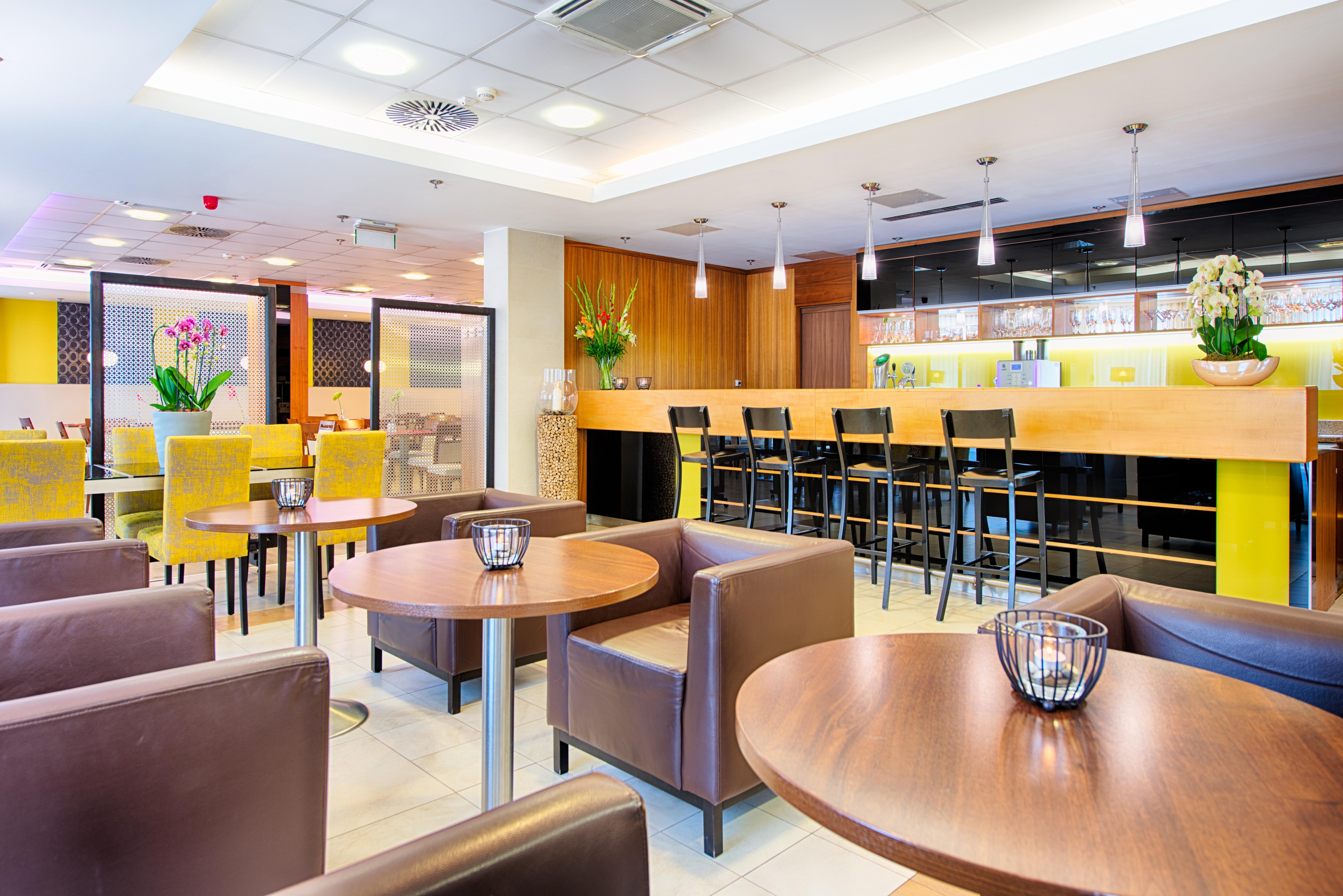 Achat Hotel Будапеща Екстериор снимка