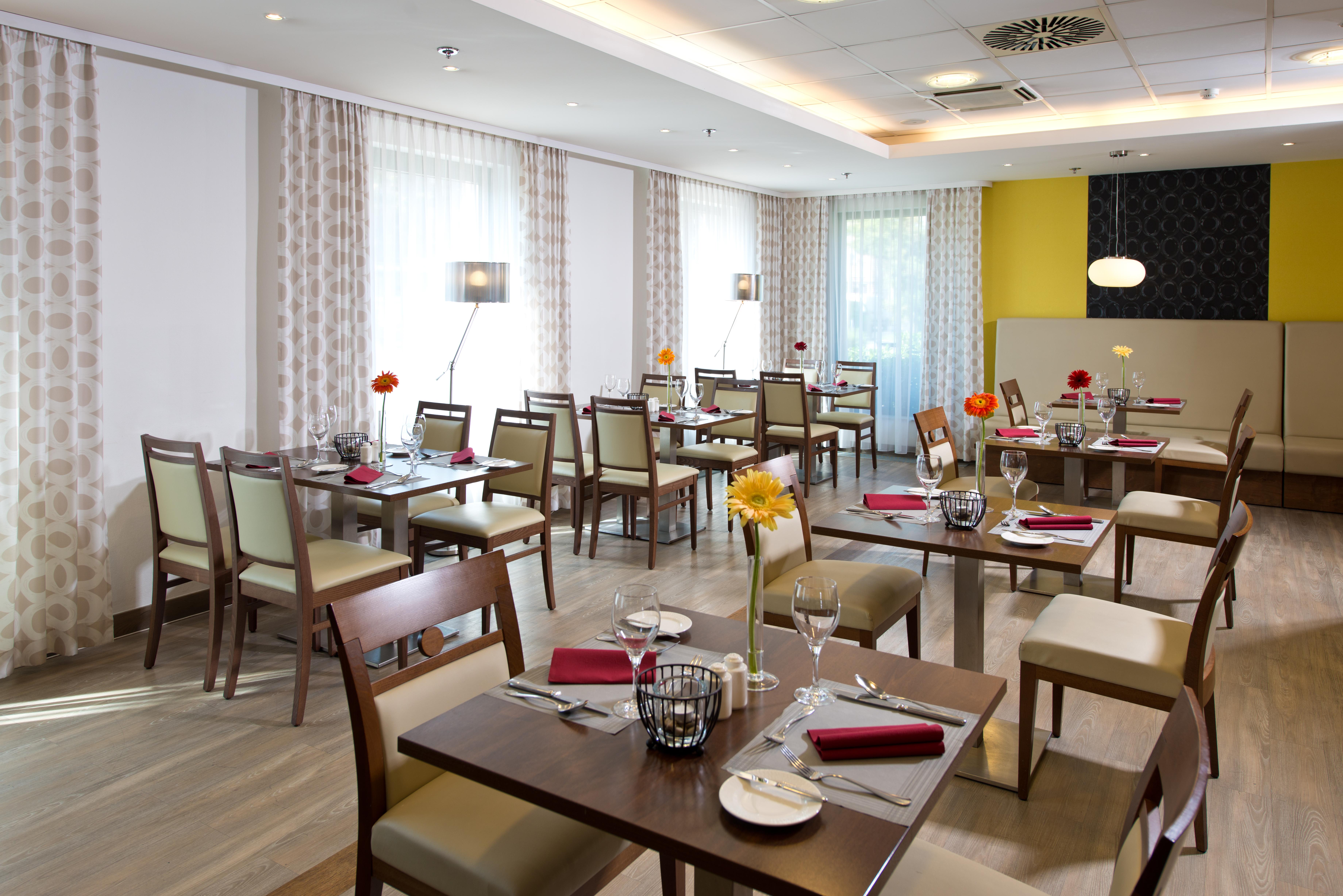 Achat Hotel Будапеща Екстериор снимка